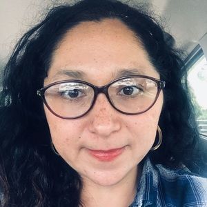 Meet your Posher, Tania